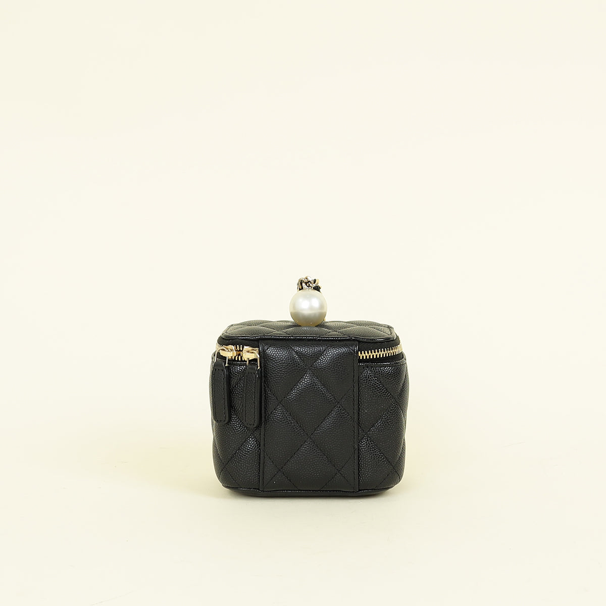 Chanel Black CC Pearl Mini Vanity Bag w/Chain – THE CLOSET