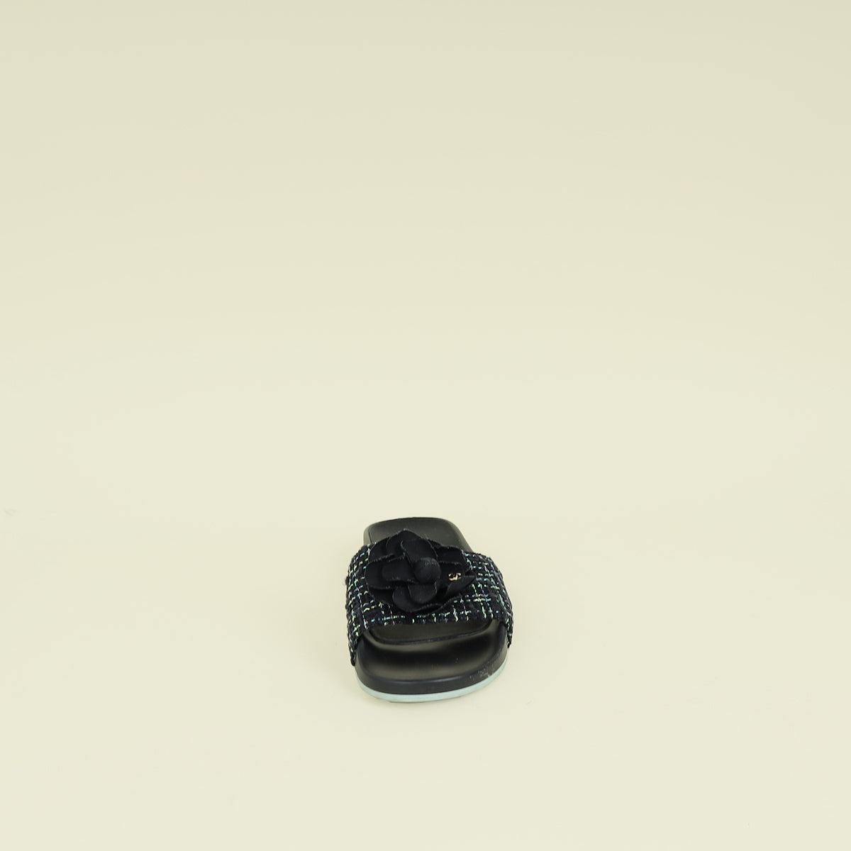 Chanel Black Camellia Mules | Pre-Owned The Closet UAE – THE CLOSET