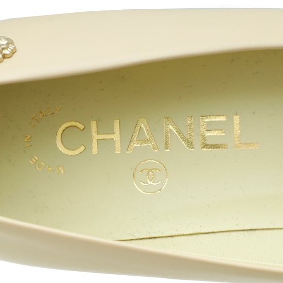 Chanel Bicolor CC Camellia Cap Toe Pump