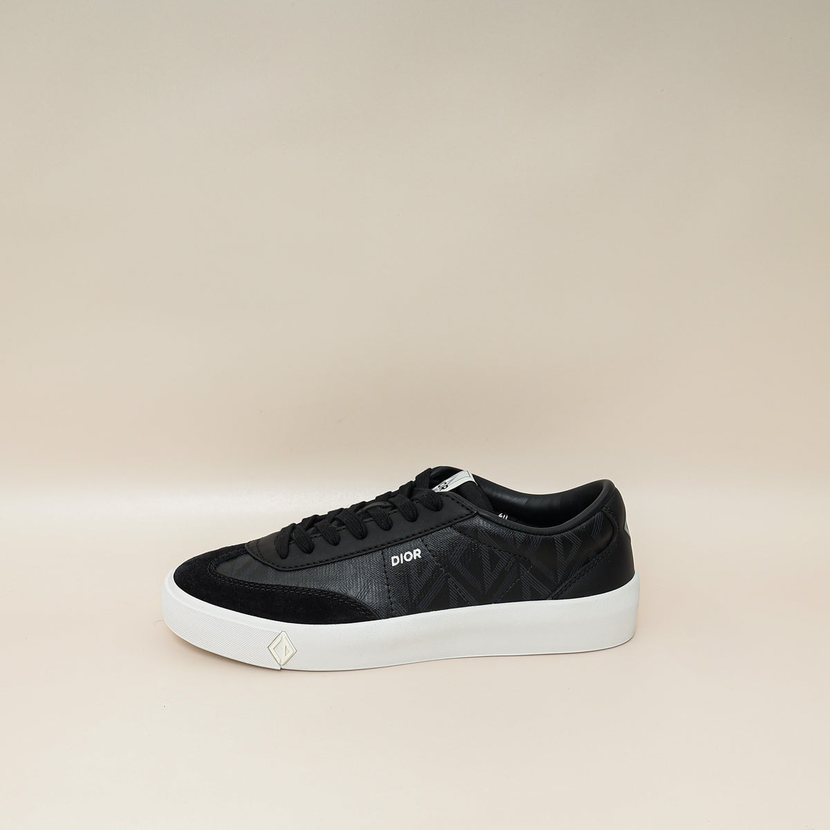 Christian Dior Black B101 CD Diamond Sneaker 40 – THE CLOSET display picture 2