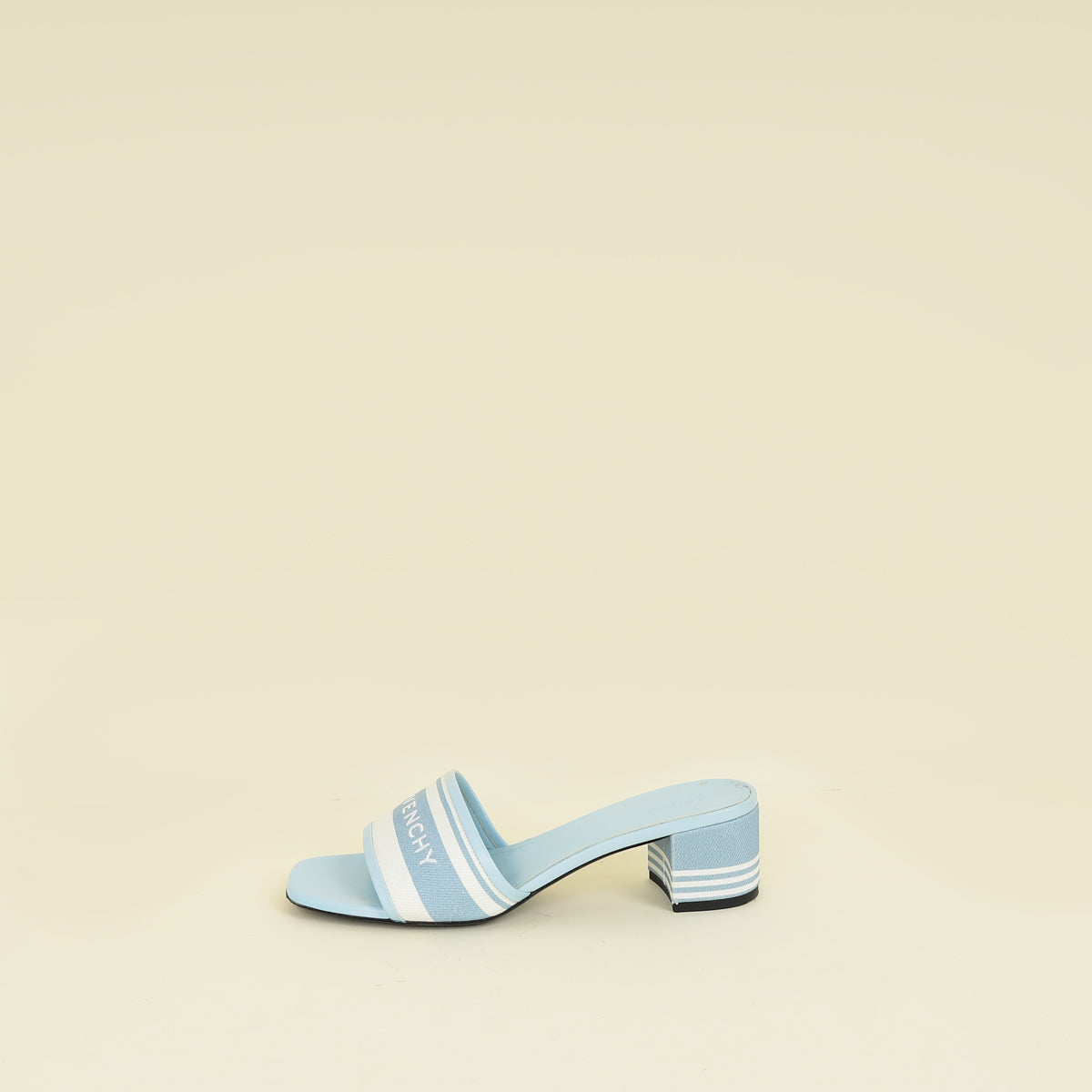 Givenchy Light Blue Slide Sandals Givenchy Light Blue 4G Slide Mules Sandals 38 – THE CLOSET main image 3