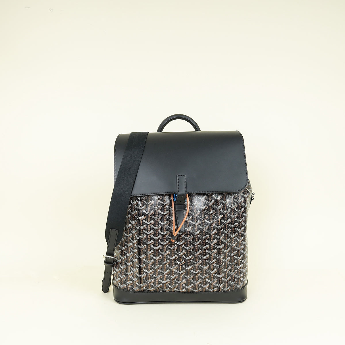 Goyard Alpin MM Backpack Black Goyard Black Goyardine Calfskin Alpin Backpack MM – OLIVER main image 3