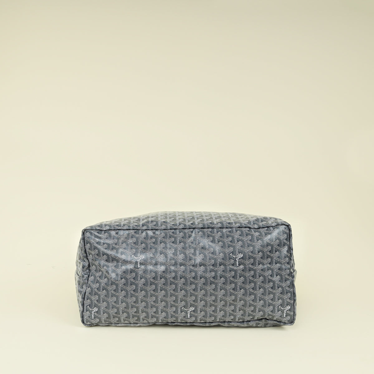 Goyard Grey Goyardine Saint Louis GM Bag W/ Clip | Pre-Owned The