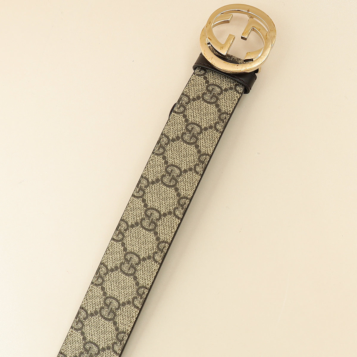 GUCCI GG interlocking silver gold buckle belt Gucci Interlocking G Buckle Beige GG Supreme Canvas Belt main image 2