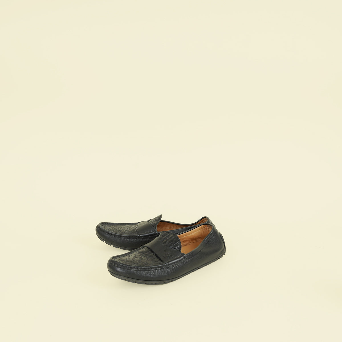Gucci Black Microguccissima Mens Driver Loafers 39 – THE CLOSET