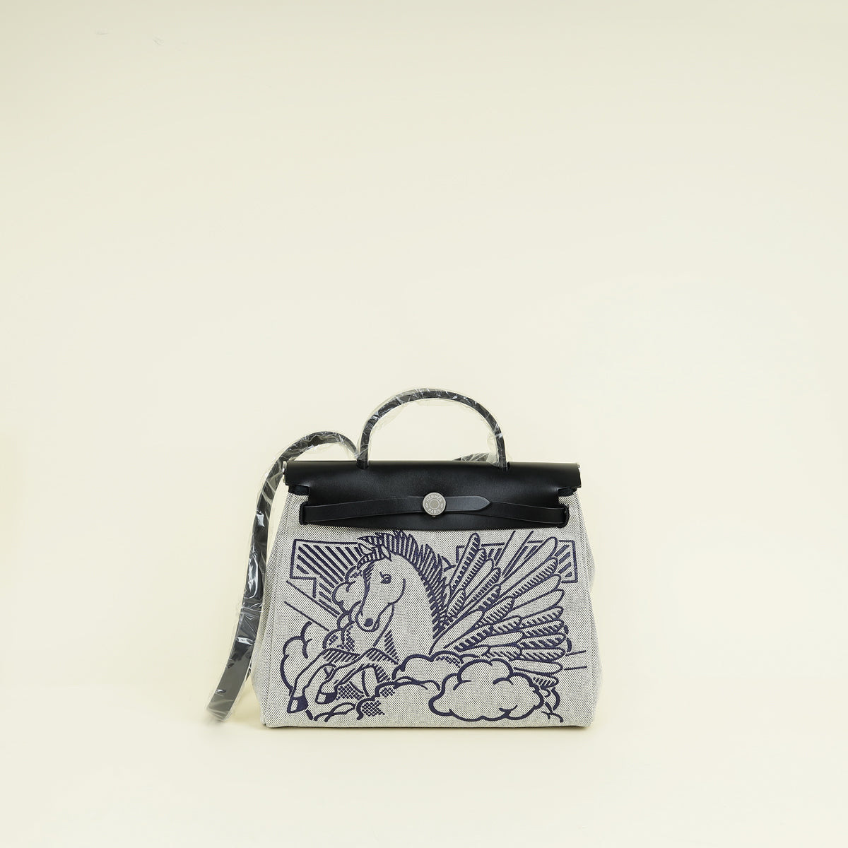 Hermes Bleu Indigo Pegase Pop Herbag Zip 31 PM Bag – THE CLOSET