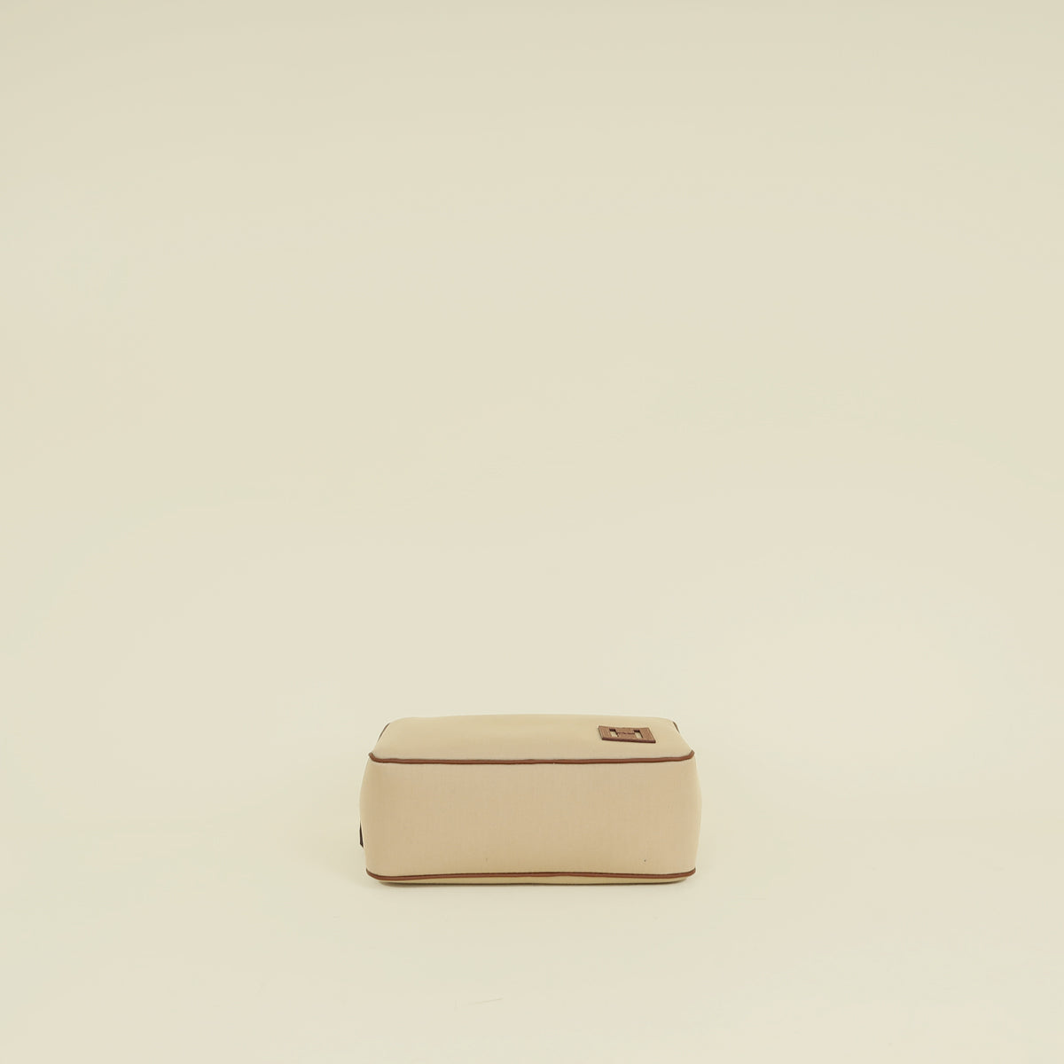 Hermes Naturel Chapitre Case, Small Model – THE CLOSET