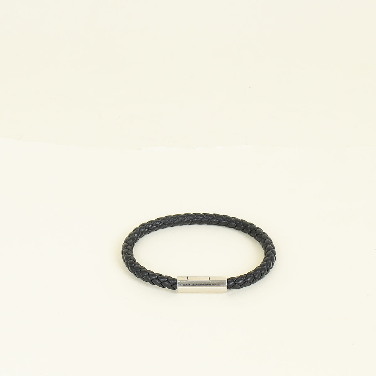 Hermes Noir Braided Leather Bracelet – THE CLOSET