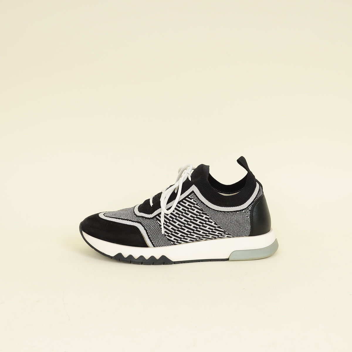 Hermes Black Addict Sneakers 37 – THE CLOSET