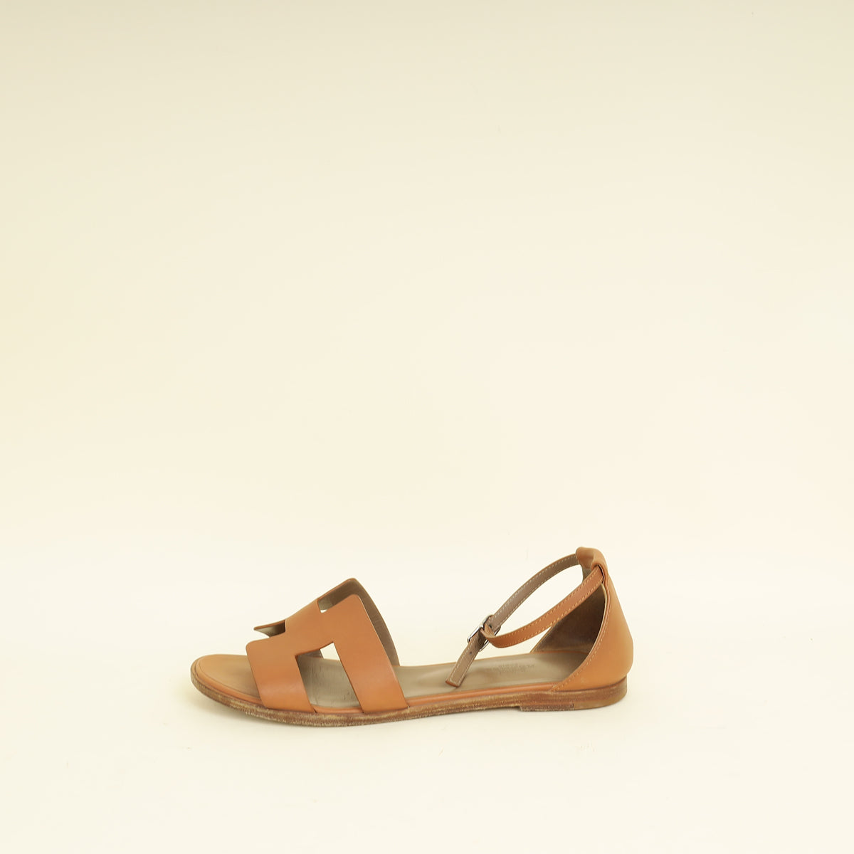 Hermes Gold Santorini Sandals 38 – THE CLOSET