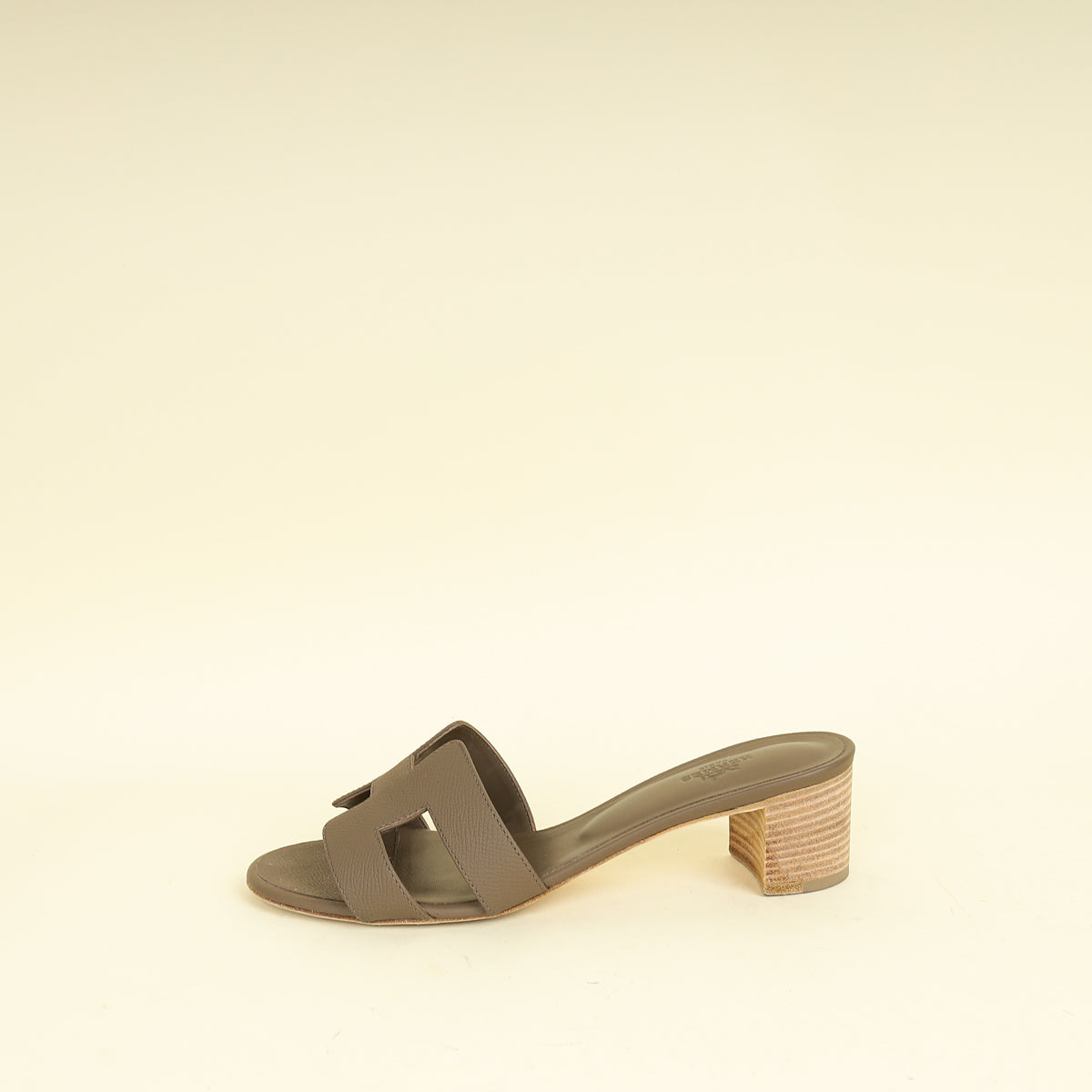 Hermes Etoupe Oasis Sandals 39 – THE CLOSET