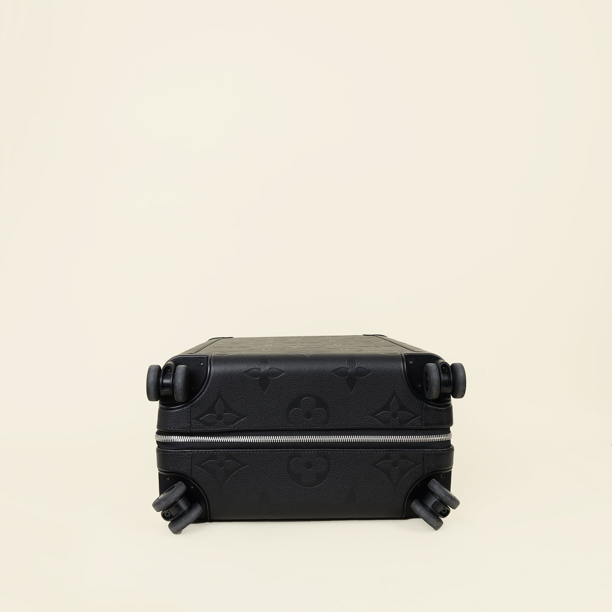 Louis Vuitton Black Monogram Giant Empreinte Horizon 55 Bag – THE
