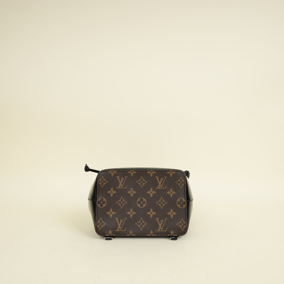 Louis Vuitton Monogram Vernis Bicolor Hot Springs Backpack  display picture 1