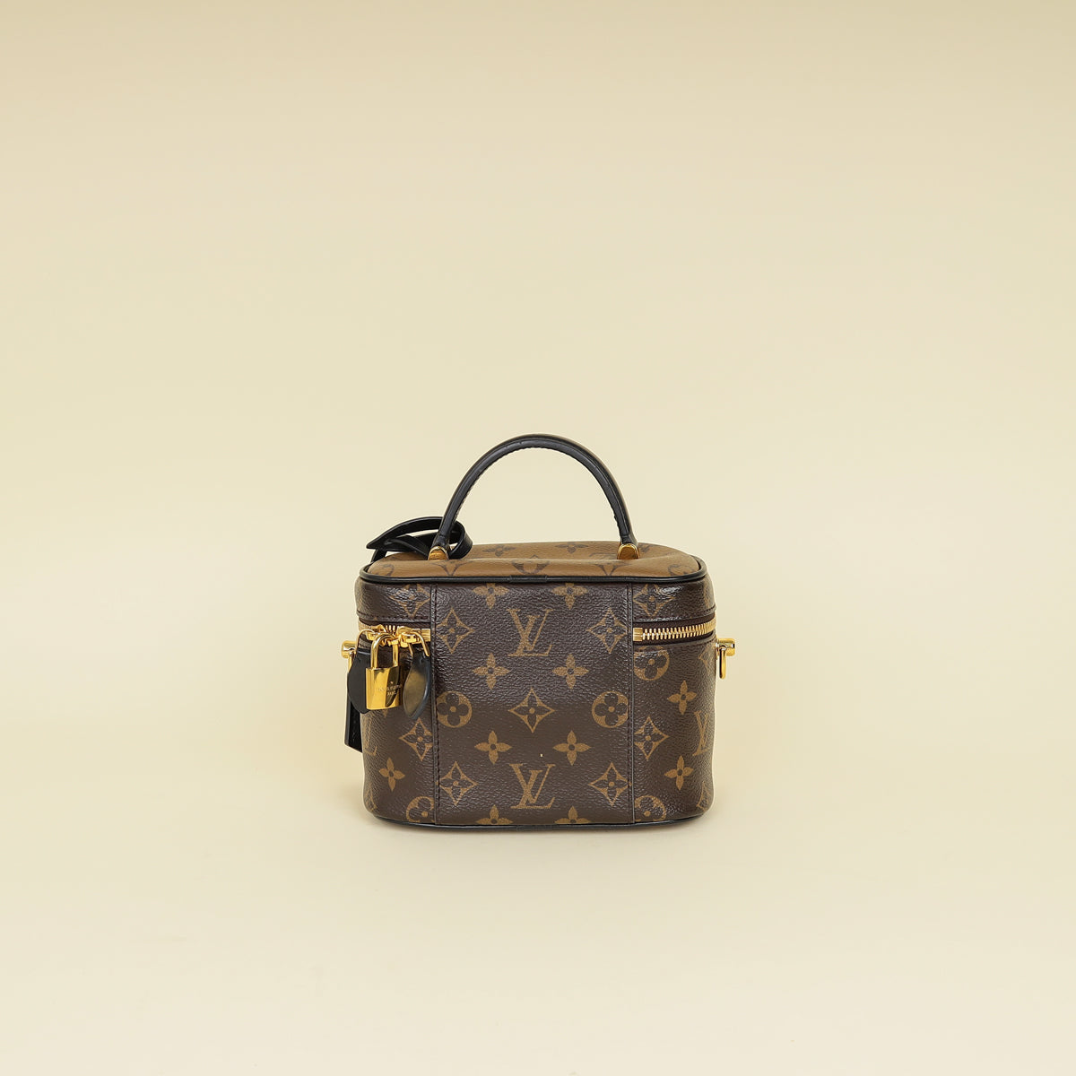 Louis VUitton Black Monogram Reverse Vanity PM Bag – THE CLOSET
