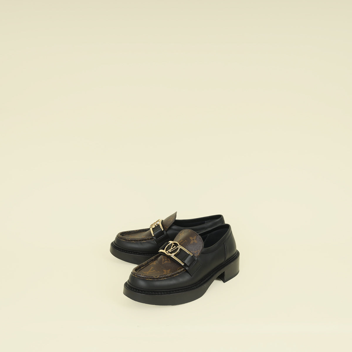 Louis Vuitton Monogram Black Academy Loafer 38.5 | Pre-Owned The