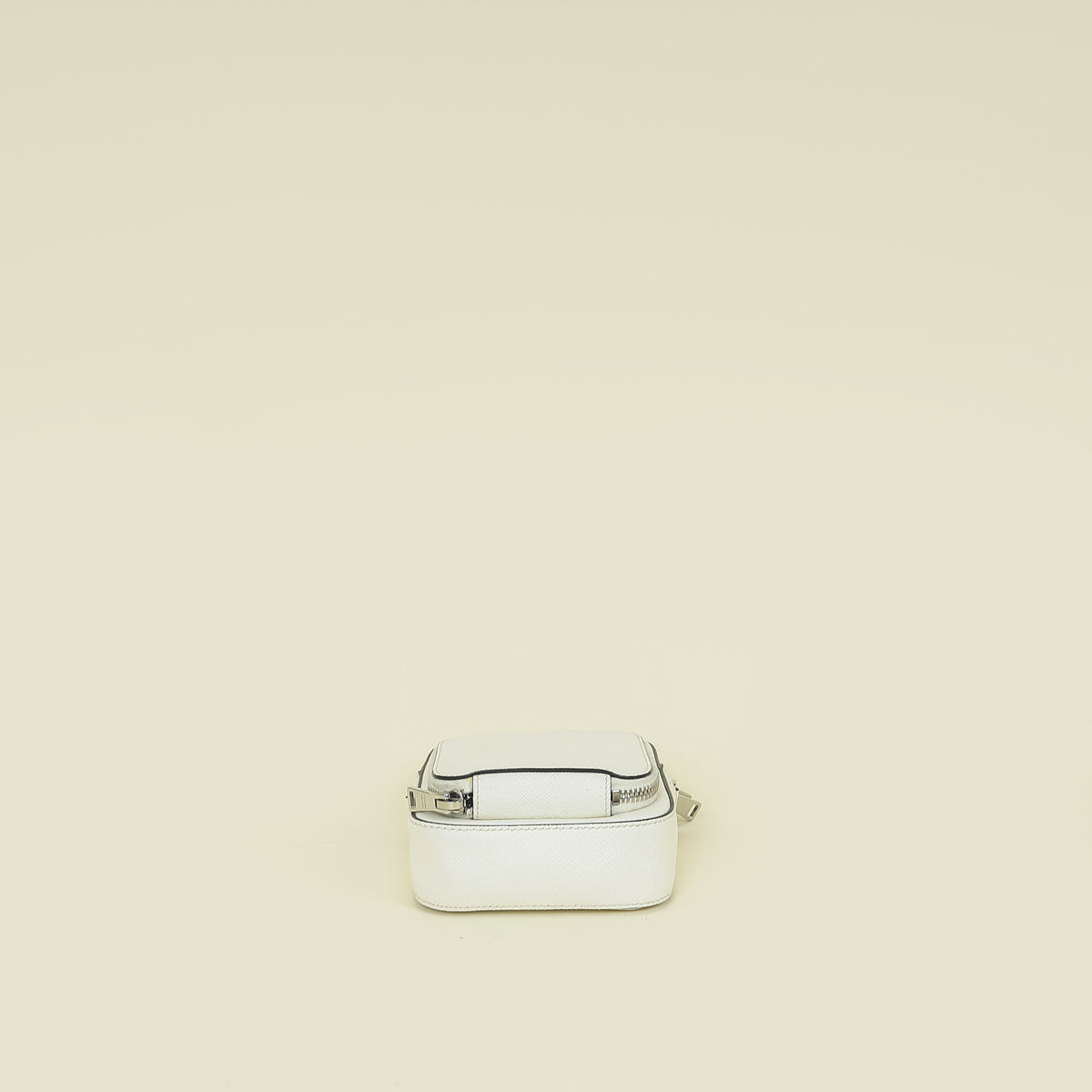Prada White Smartphone Case | Pre-Owned The Closet UAE – THE CLOSET