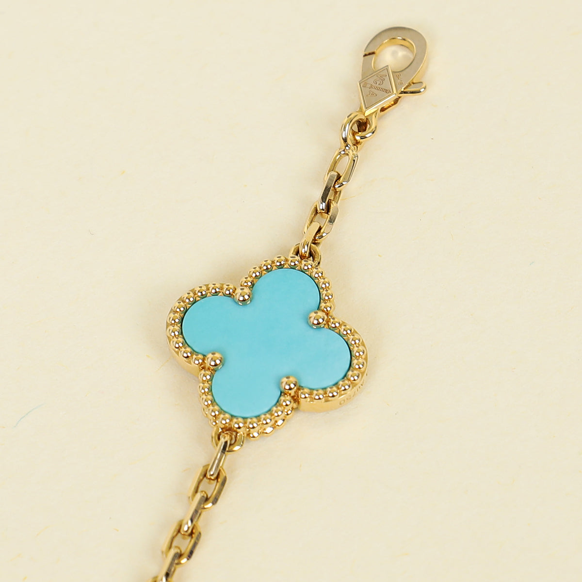 Van Cleef & Arpels 18K Yellow Gold Vintage Alhambra 20 Motifs