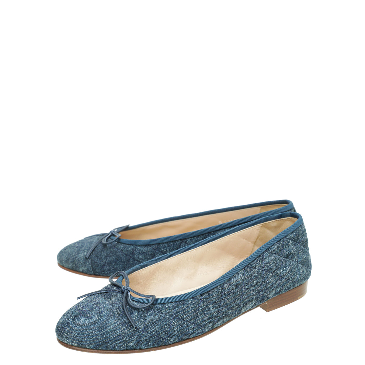 Chanel Blue Denim CC Cap Toe Quilted Flat Ballet 38 – THE CLOSET