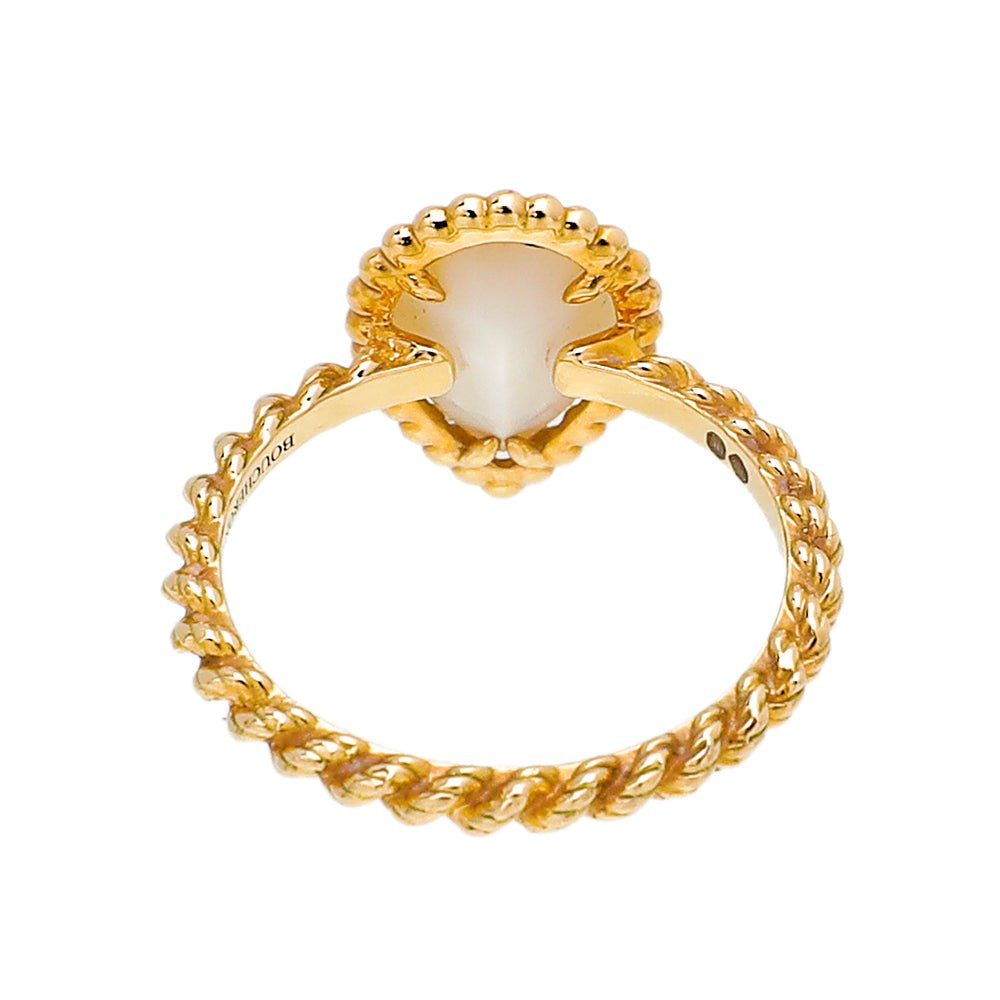 Boucheron - Boucheron 18K Yellow Gold Serpent Boheme MOP Small Model Ring 52 | The Closet