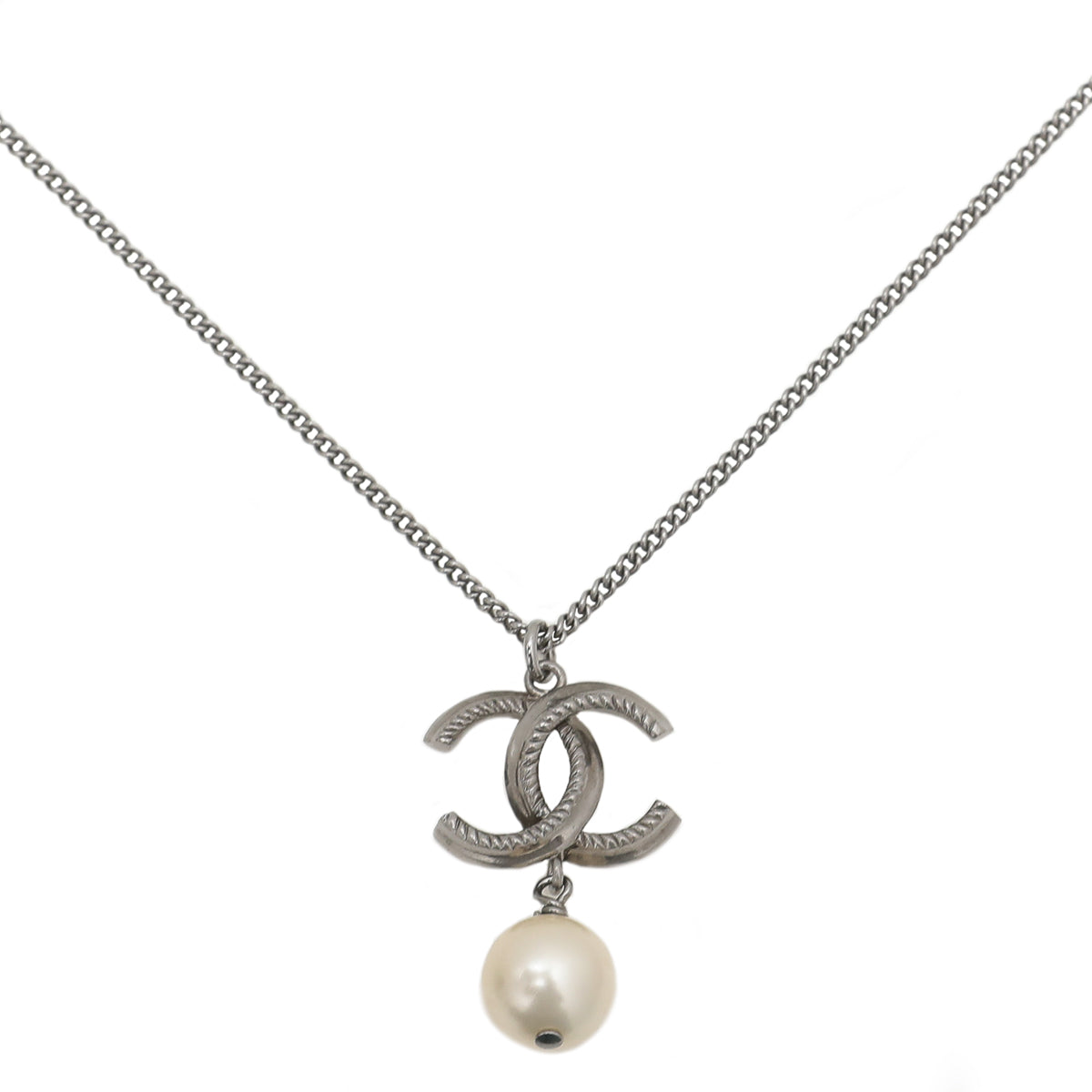 CHANEL 26S DOUBLE C LOGO PEARL FLOWER DROP NECKLACE IN GOLD METAL 629173 main image 0