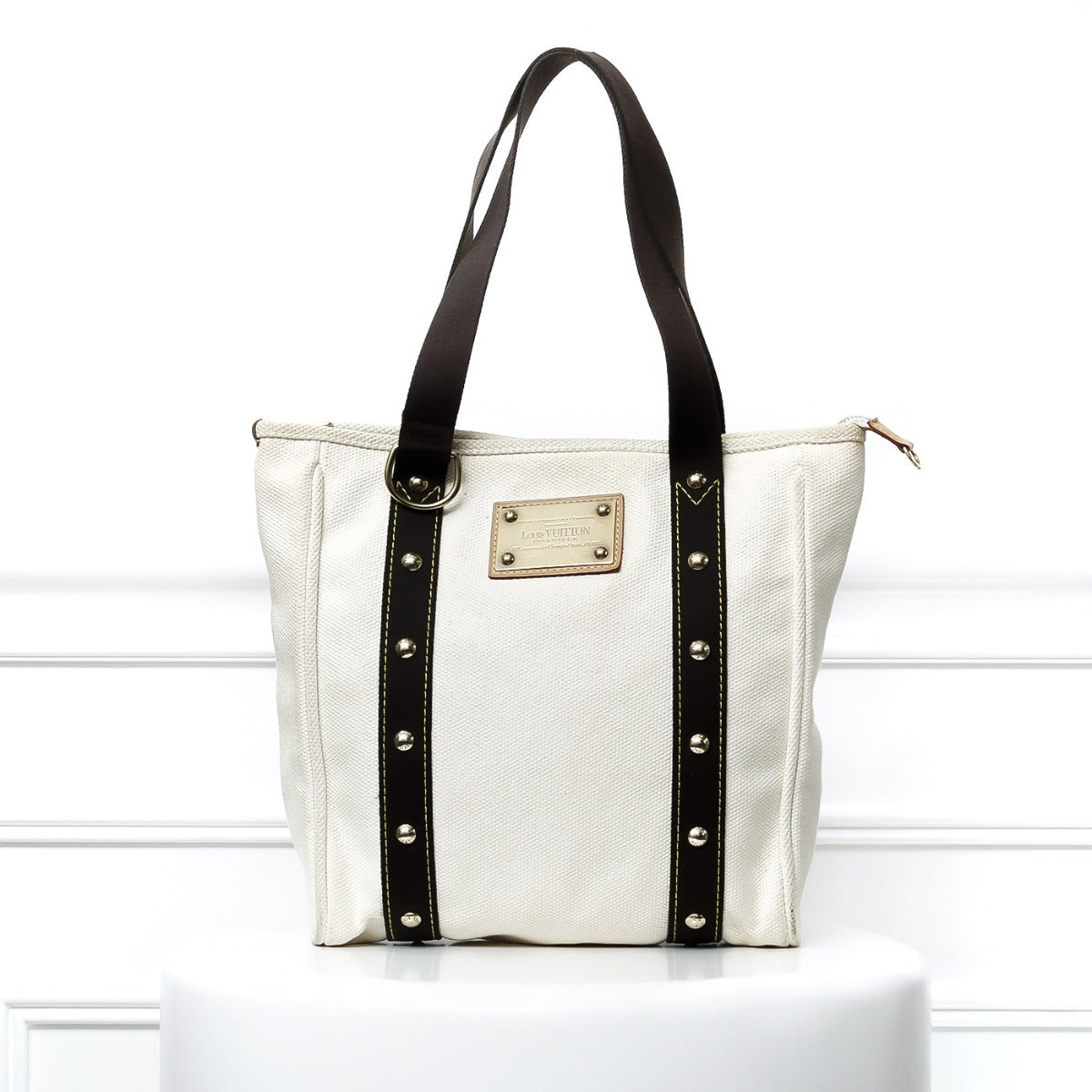 Louis Vuitton Bicolor Antigua Cabas MM Bag – THE CLOSET