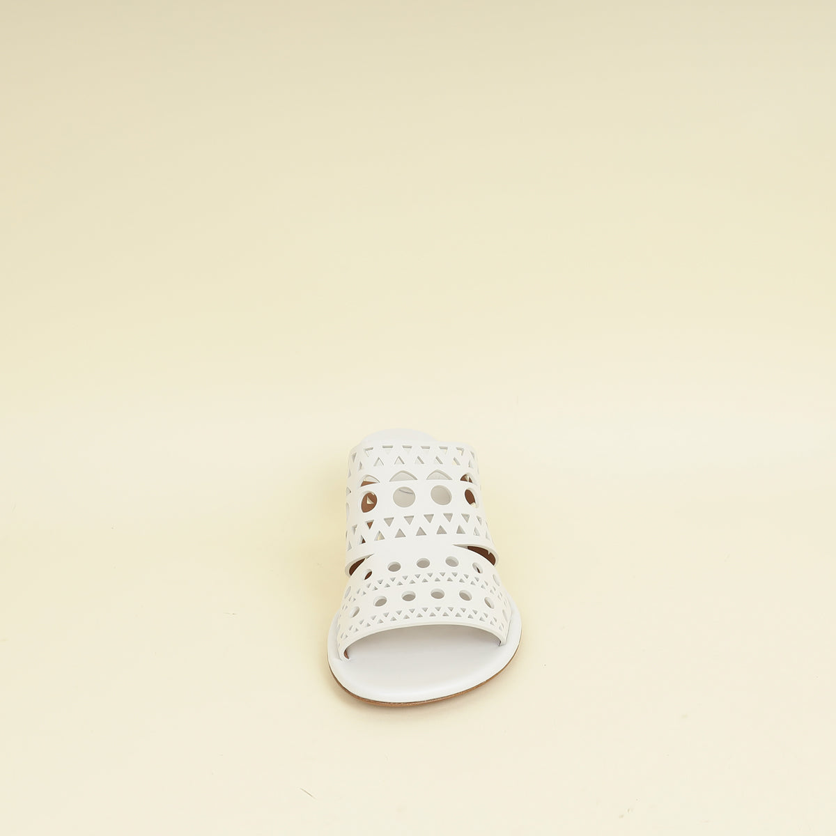 Alaïa Blanc Casse Laser Cut  Mules 39