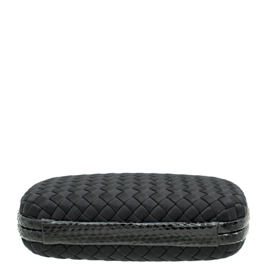 Load image into Gallery viewer, Bottega Veneta Black Knot Intrecciato Silk Chain Clutch Bag
