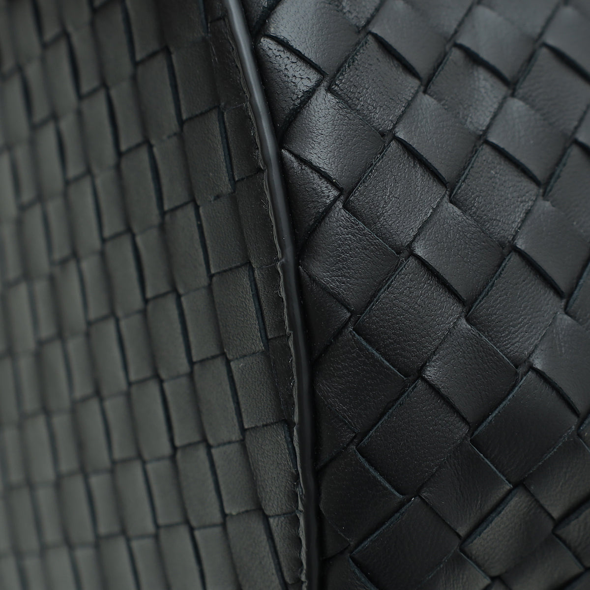 Bottega Veneta Black Intrecciato Nappa Tambura Bag