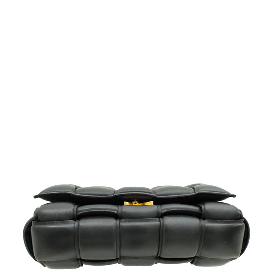 Load image into Gallery viewer, Bottega Veneta Black Maxi Intrecciato Padded Cassette Classic Bag
