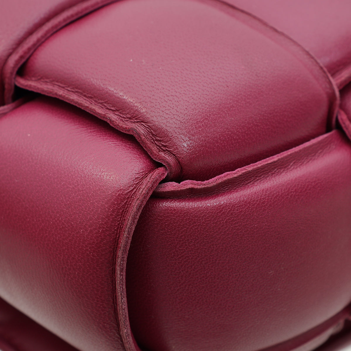 Bottega Veneta Magenta Maxi Intrecciato Padded Cassette Classic Bag