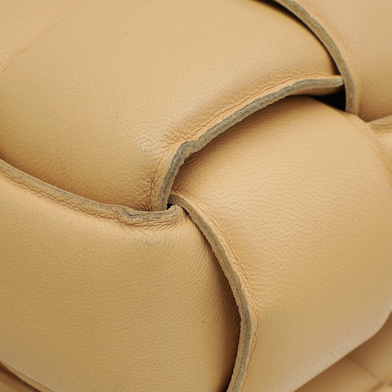 Load image into Gallery viewer, Bottega Veneta Almond Padded Chain Cassette Bag
