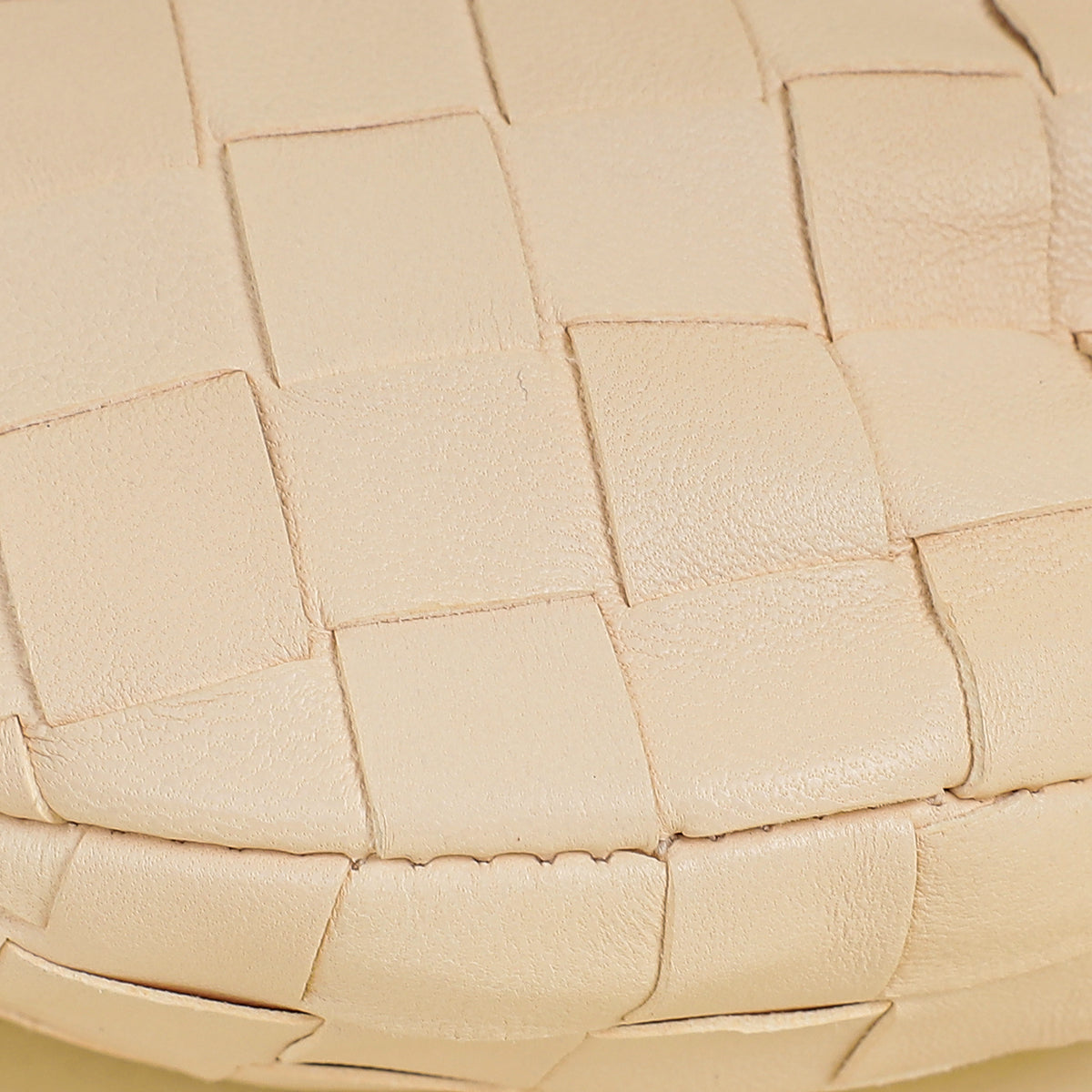 Bottega Veneta Macaroon Intrecciato Candy Jodie Bag