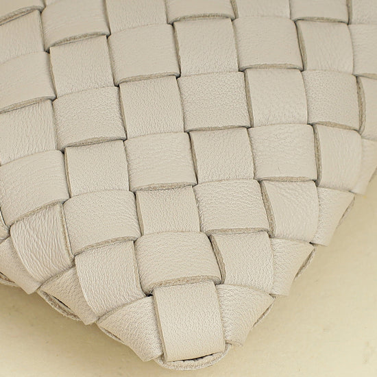 Bottega Veneta Ivory Intrecciato Zipped Pouch on Strap