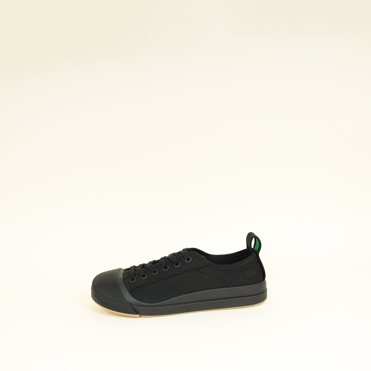 Bottega Veneta Black Vulcan Low-Top Sneakers 41