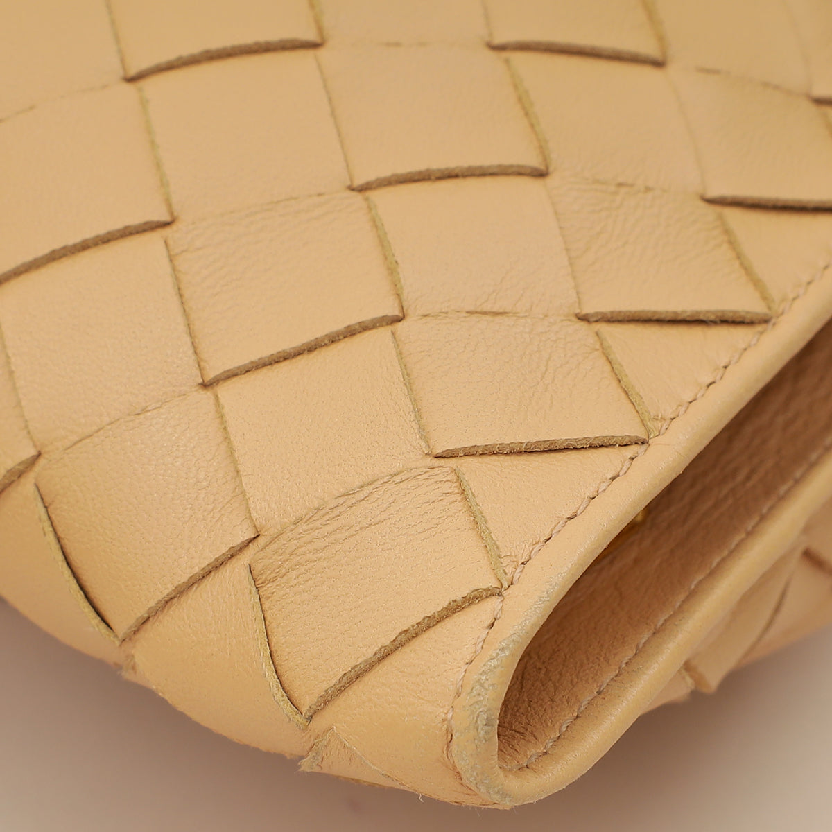 Bottega Veneta Beige Intrecciato Twist Clutch-Bottega Veneta-THE CLOSET