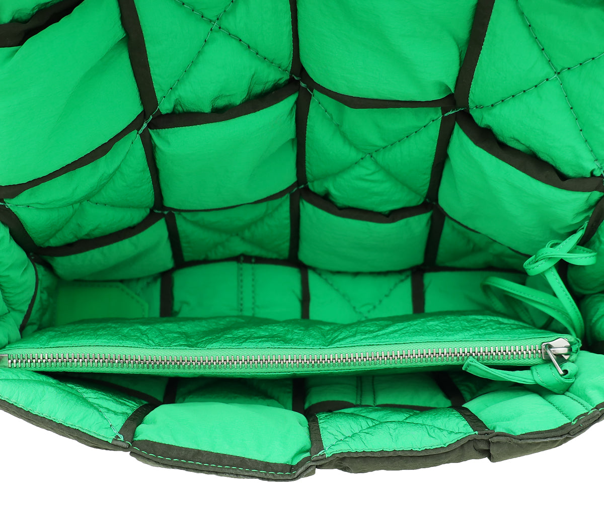 Bottega Veneta Bicolor Padded Tech Cassette Bag for Men – THE CLOSET