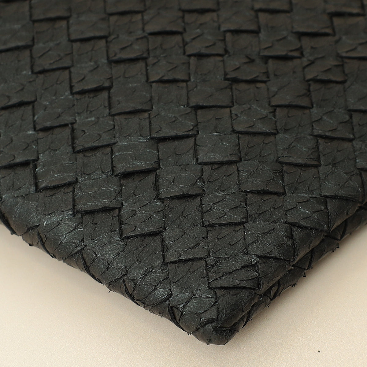 Bottega Veneta Bicolor Intrecciato Zipped Pouch-Bottega Veneta-THE CLOSET