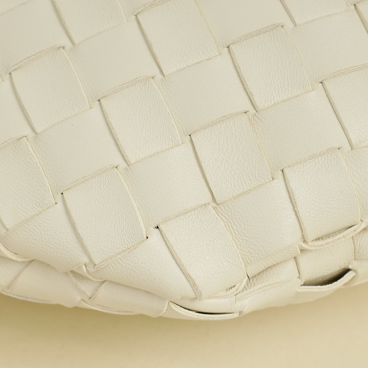 Bottega Veneta String Intrecciato Sardine Chain Bag