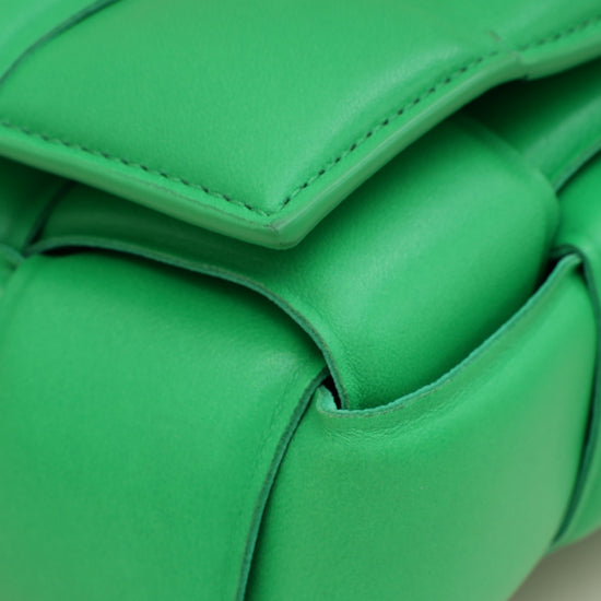 Bottega Veneta Parakeet Padded Chain Classic Cassette Bag-Bottega Veneta-THE CLOSET