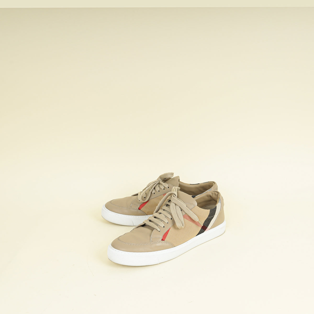 Burberry Beige New Salmond Sneaker 39