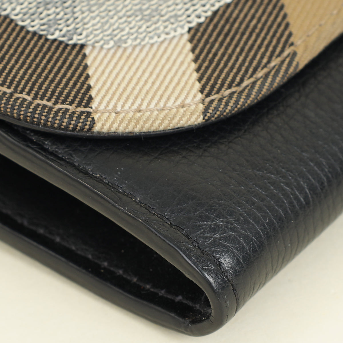 Burberry Bicolor Nova Check Buckle Sequins Continental Wallet