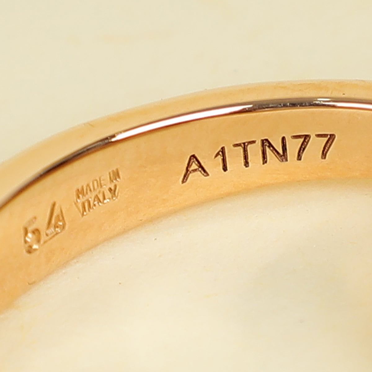 Bvlgari 18K Rose Gold Bvlgari Flip MOP Onyx Ring 54