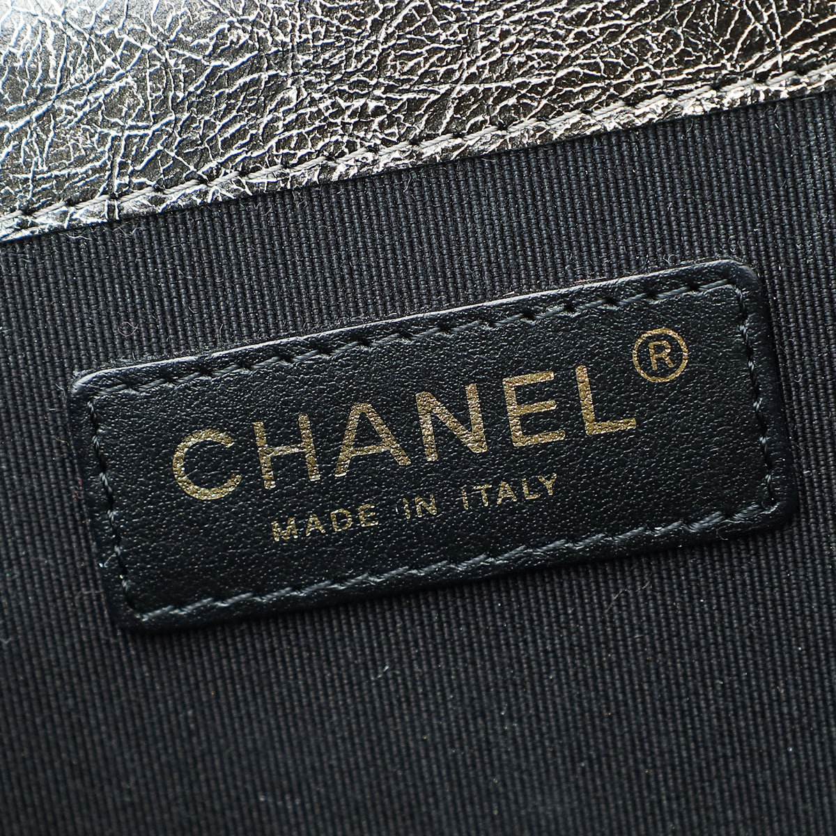 Chanel Metallic Dark Silver CC Zip Away Chain Clutch – THE CLOSET