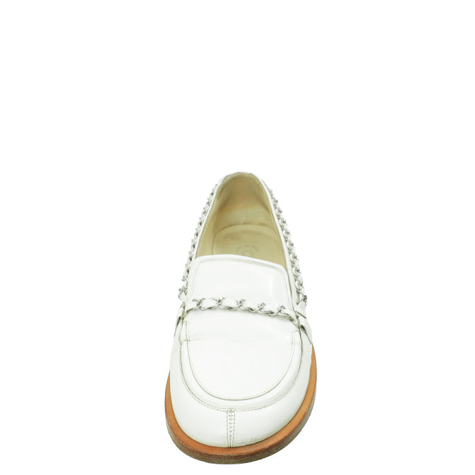 Chanel White Chain Detail Loafers 39