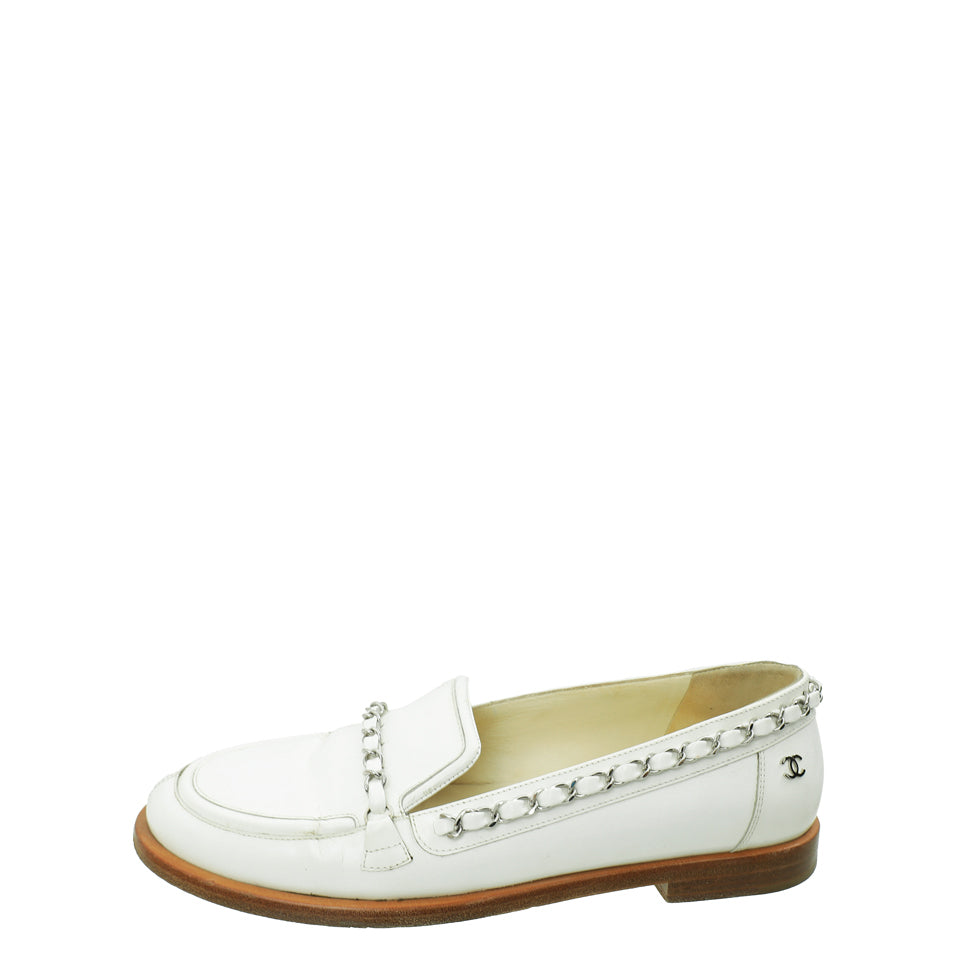 Chanel White Chain Detail Loafers 39