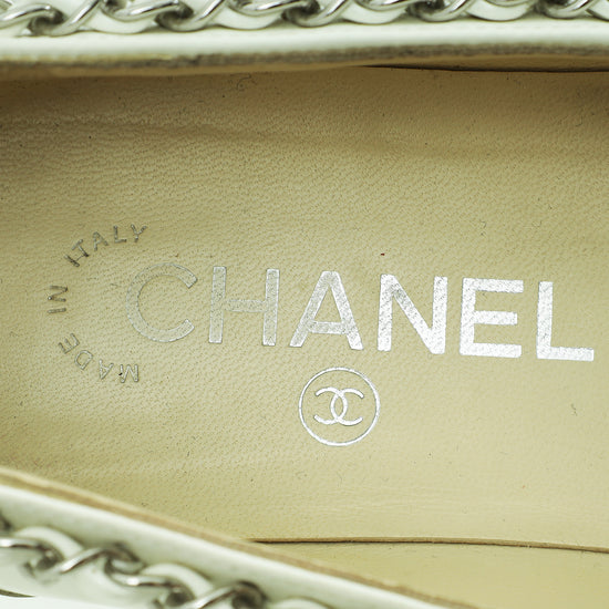 Chanel White Chain Detail Loafers 39