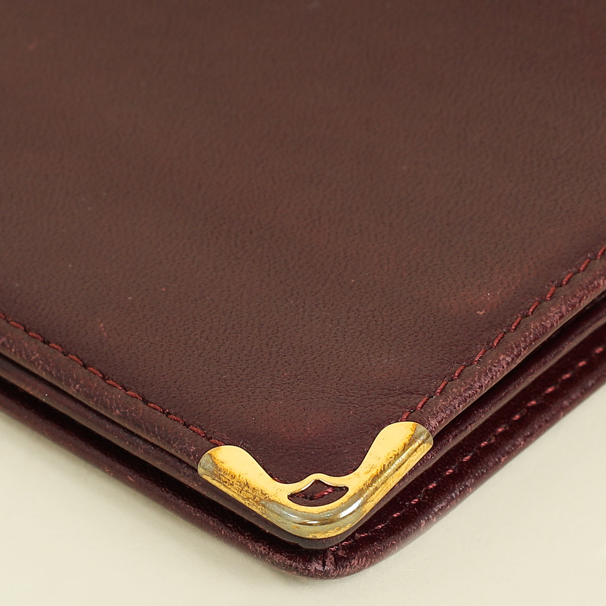Cartier Burgundy Must De Cartier International Wallet