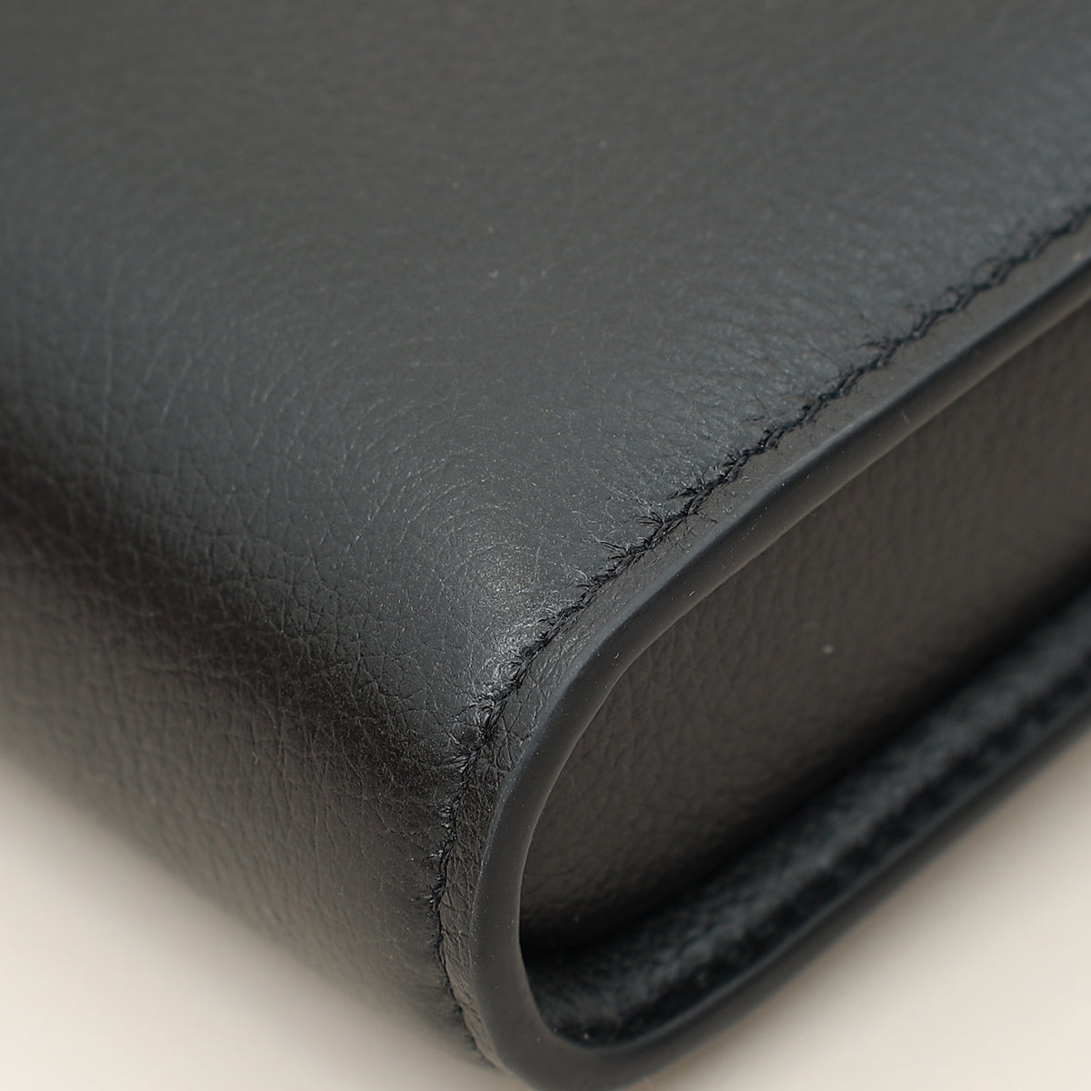 Celine Black 16 Pochette With Strap – THE CLOSET