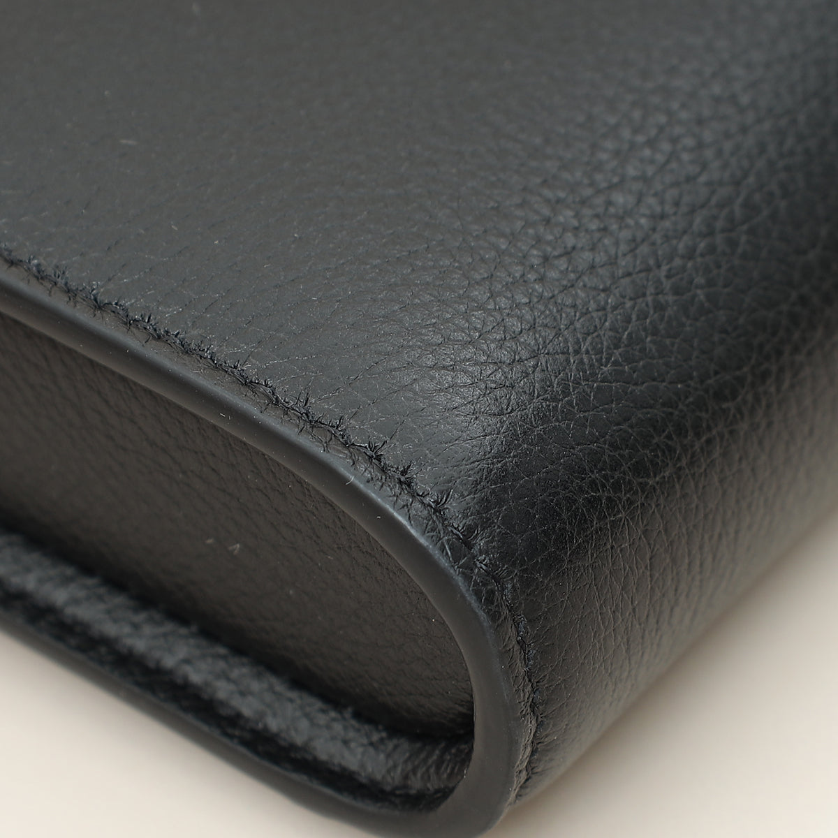 Celine Black 16 Pochette With Strap – THE CLOSET