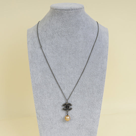 Chanel Black CC Enamel Pearl Drop Chain Necklace